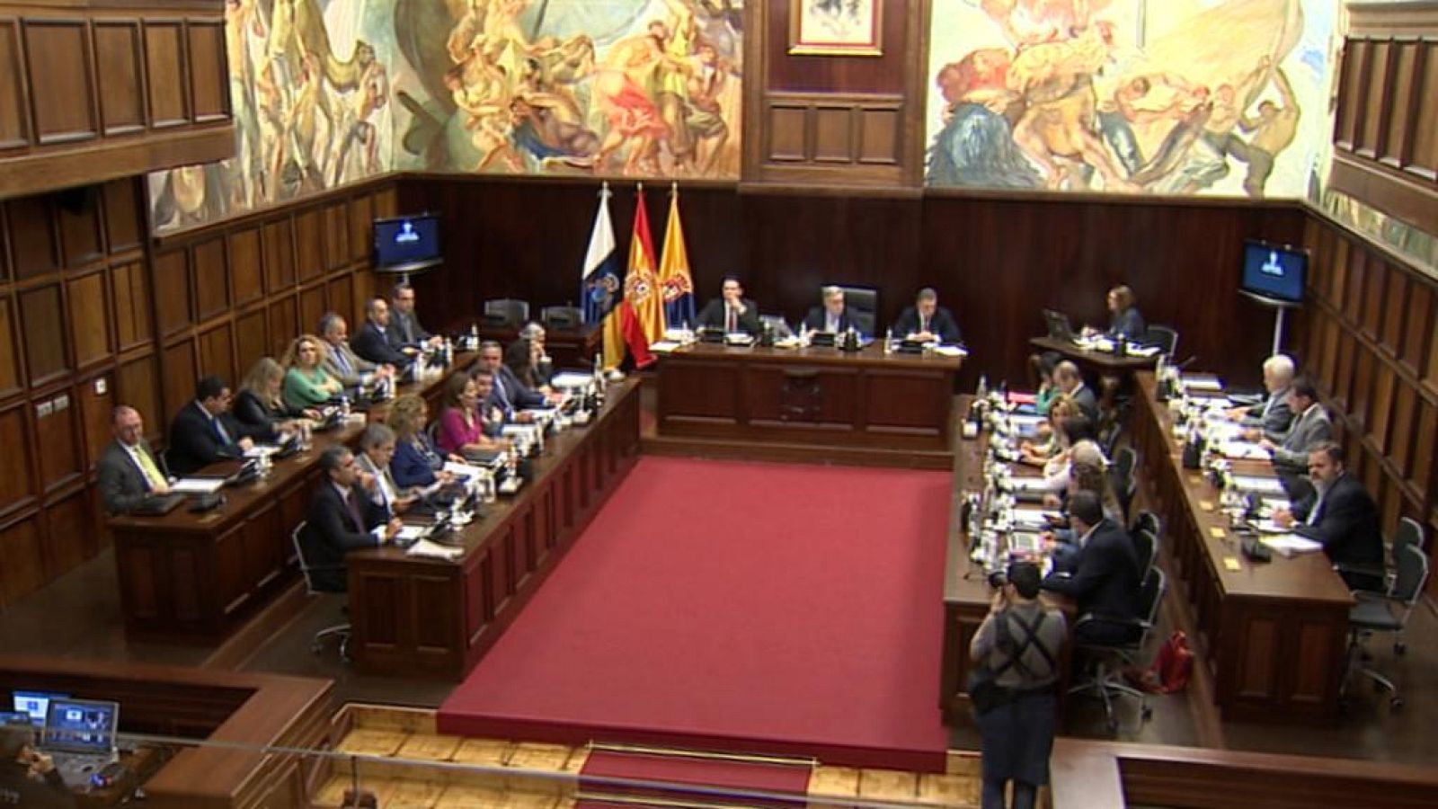 Canarias en 2'- 10/04/14 | Ver