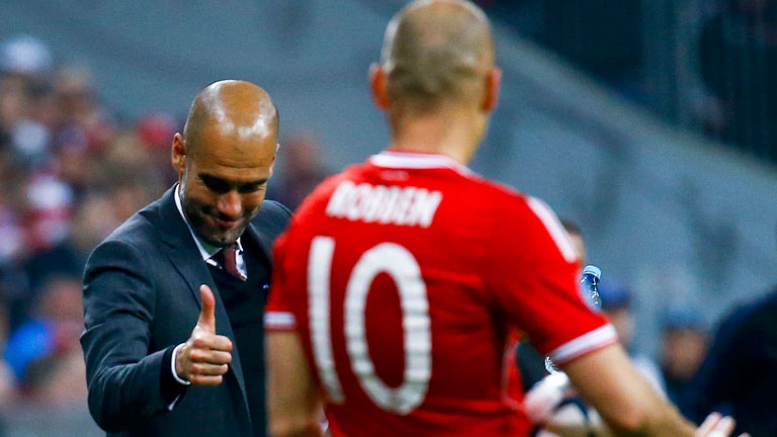 El Bayern de Guardiola apea al United y se mete en semis (3-1) | Ver