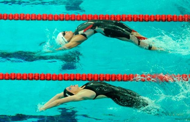  - Coventry, récord de 100m. espalda