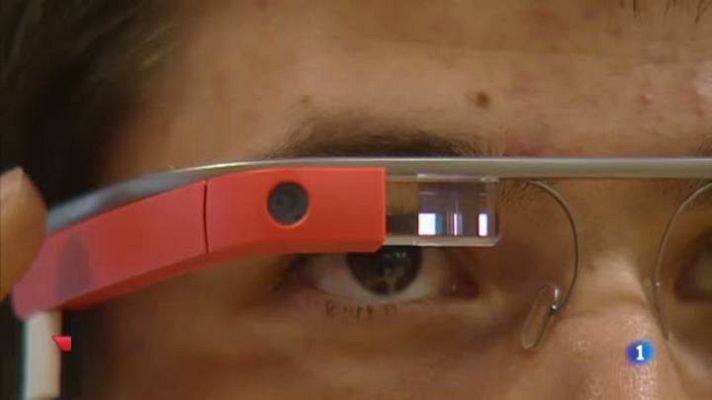 L'Informatiu - Desenvolupadors d'ulleres de realitata ugmentada de l'UPC