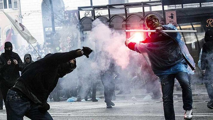 Telediario 1 - Gravies enfrentamientos en manifestaciones en Roma