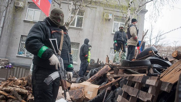 Telediario 1 - Las fuerzas prorrusas toman el control de Slaviansk