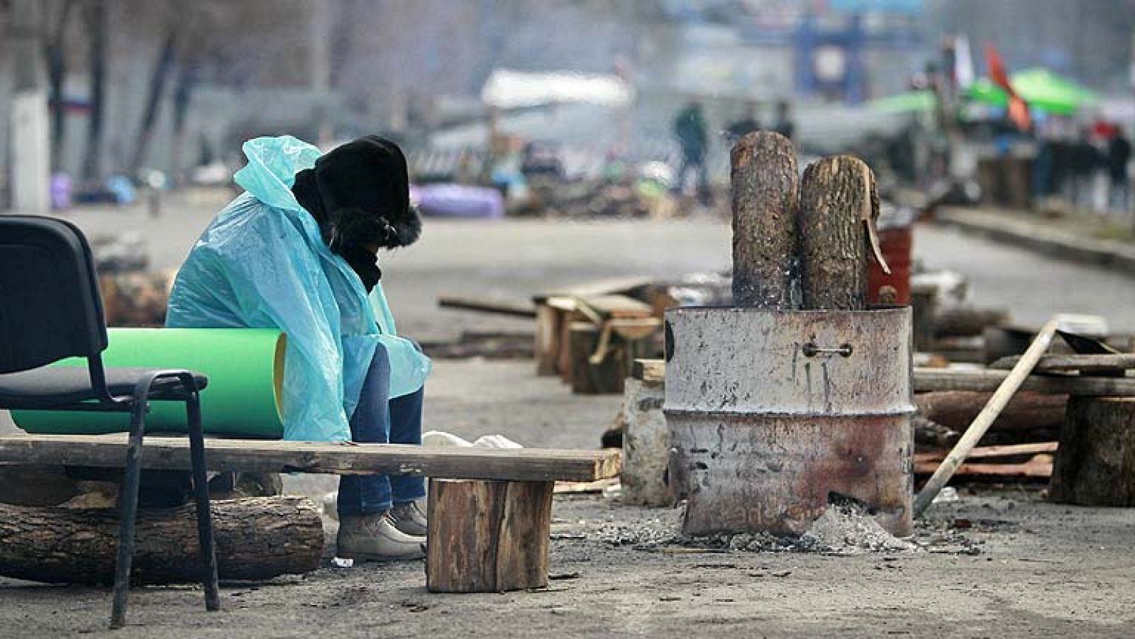 Los militantes prorrusos del este de Ucrania mantienen el desafío tras vencer el ultimátum de Kiev | Ver