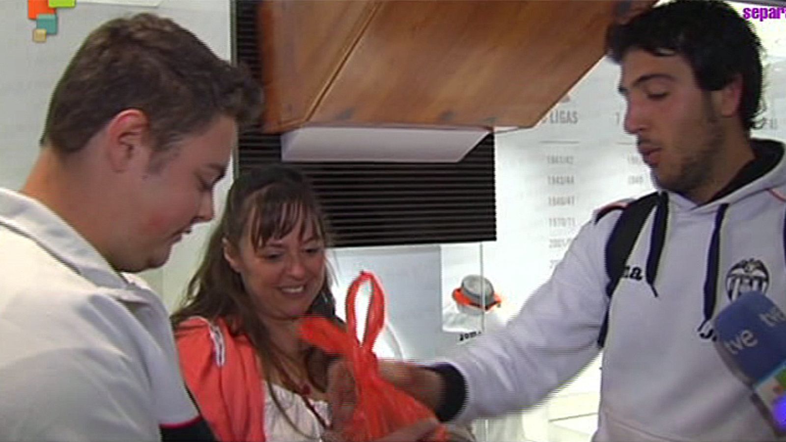 Entre Todos - Carlos disfruta de un partido del Valencia C.F.