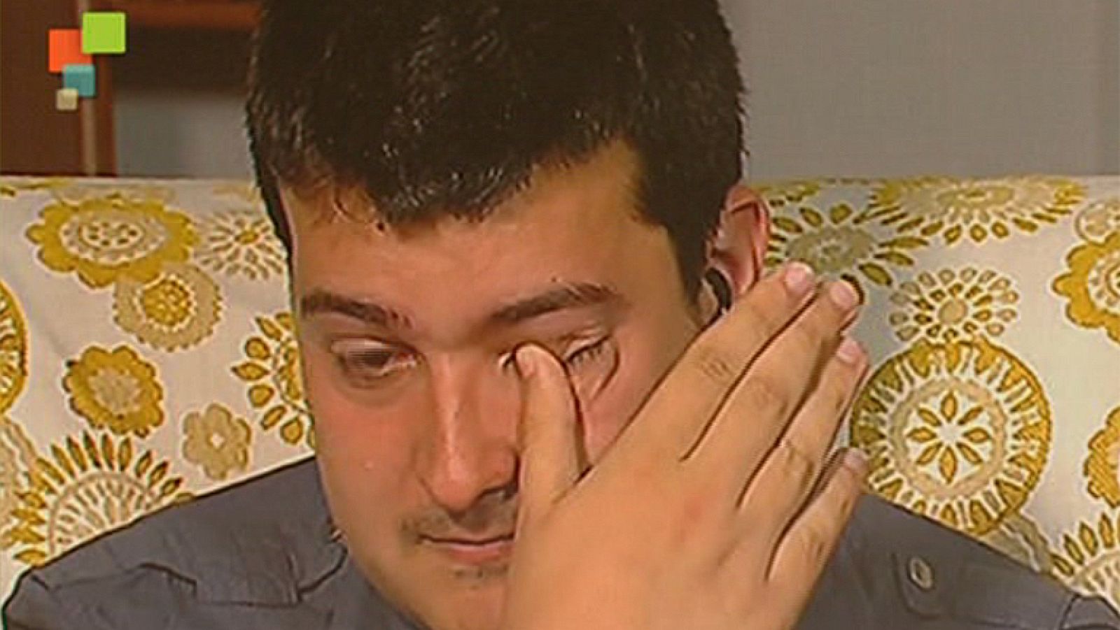 Entre Todos - Alejandro recibe una oferta de trabajo