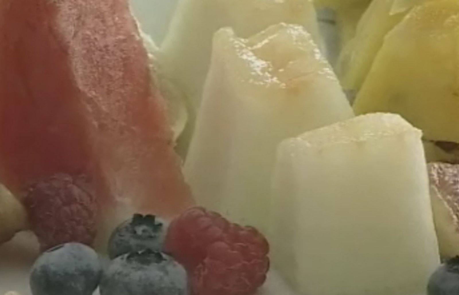 Es necesario comer más fruta - Ciencia y tecnología en Rtve.es | Ver