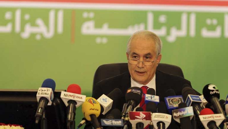 El Gobierno español felicita a Abdelaziz Buteflika por su victoria en las elecciones presidenciales de Argelia