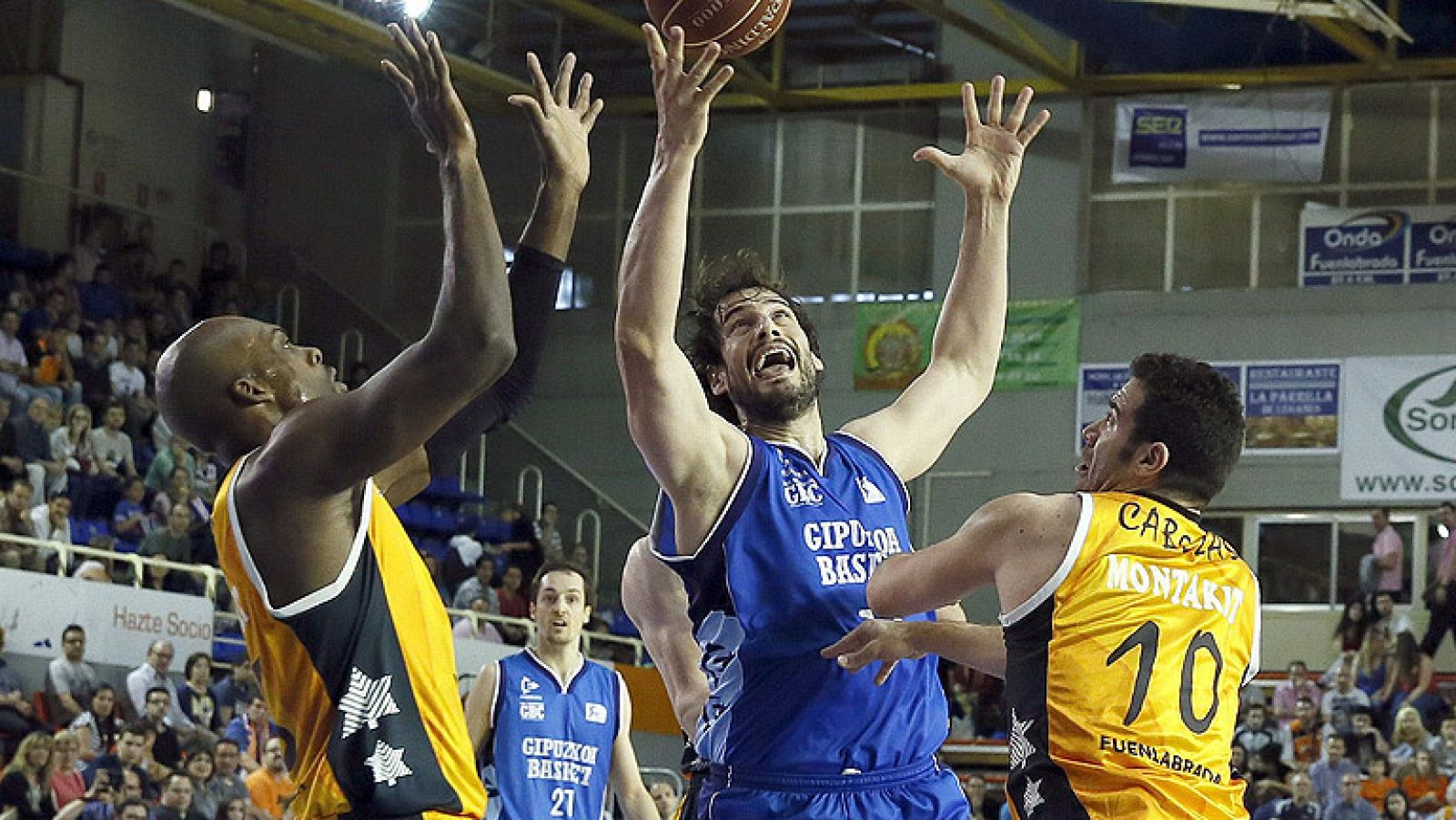 El Fuenlabrada ha sumado una victoria muy importante para mantenerse en la Liga Endesa sobre el Gipuzkoa Basket por 81-67 con Carlos Cabezas como destacado.