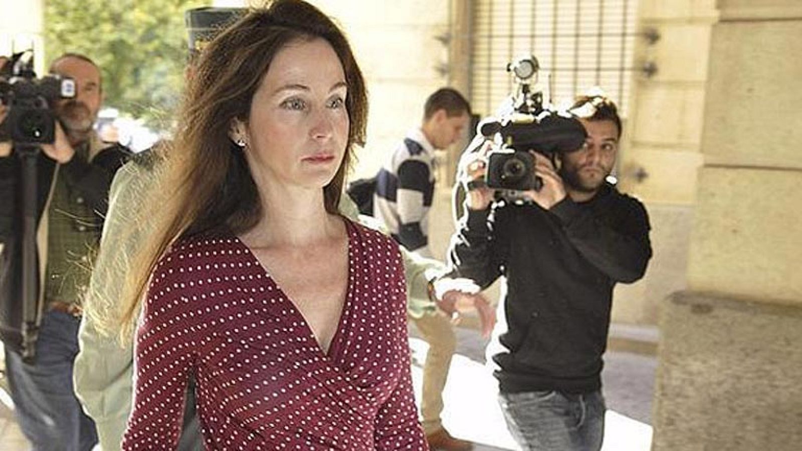 Alaya imputa a otras 15 personas y cita a empresarios que recibieron 34 millones en ayudas | Ver