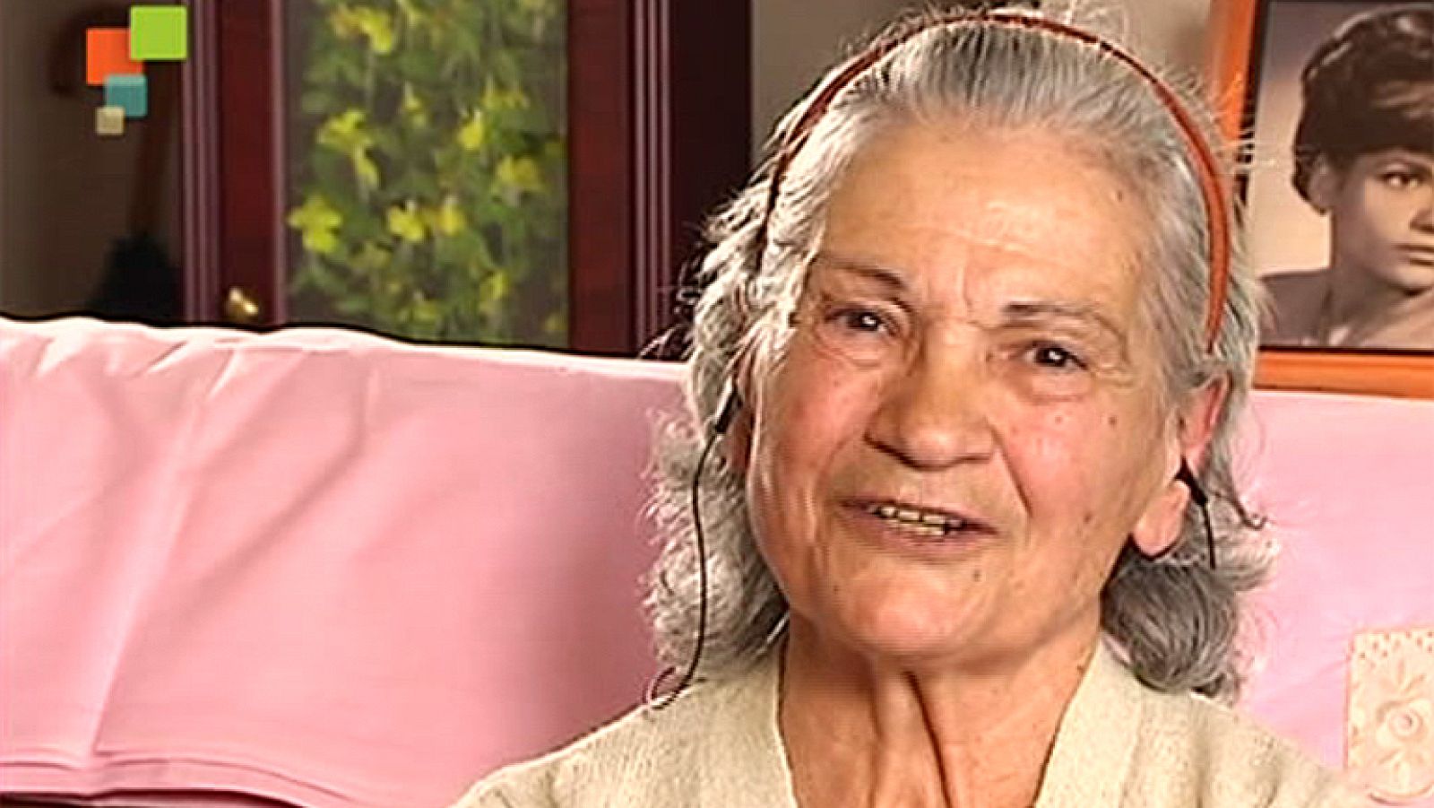 Entre Todos - Ana necesita un audífono y ayuda para salir adelante