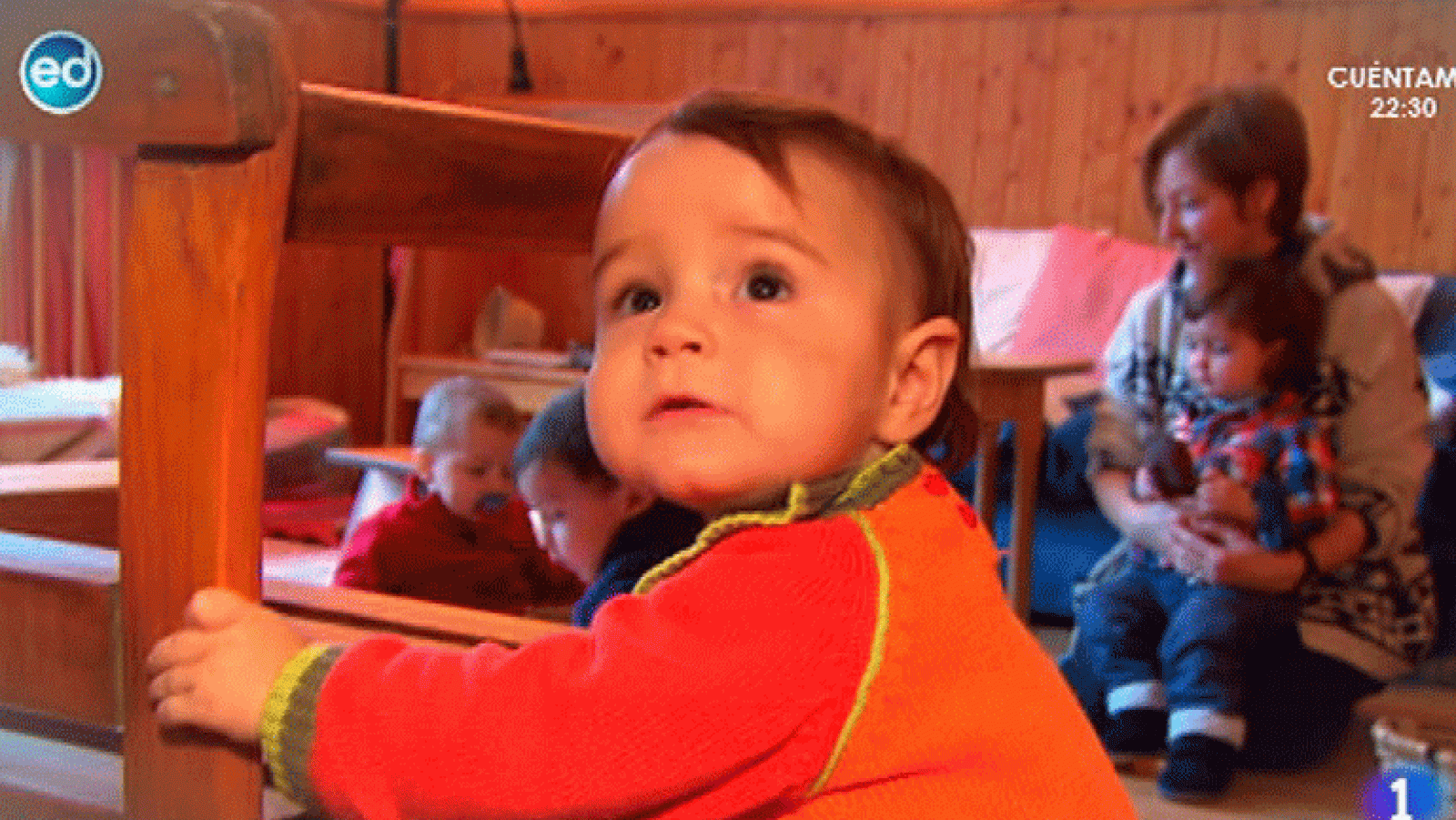 España Directo- Las madres de día, una alternativa que coge fuerza