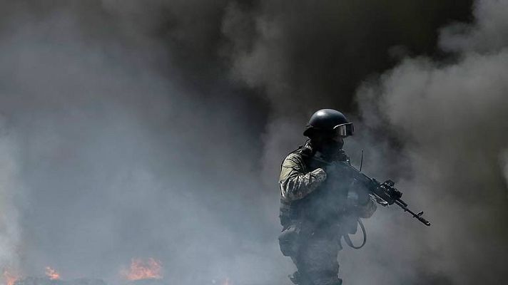 Telediario 1 - La ofensiva militar ucraniana en el este acaba con cinco milicianos prorrusos muertos, según Kiev
