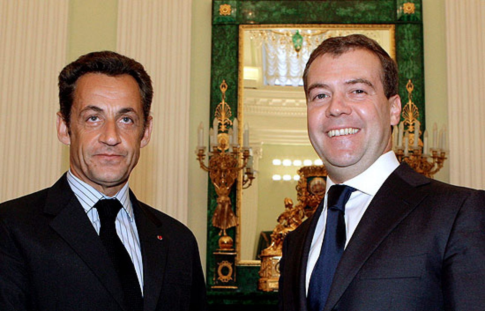 Telediario 2 en cuatro minutos - 12/08/08 | Ver