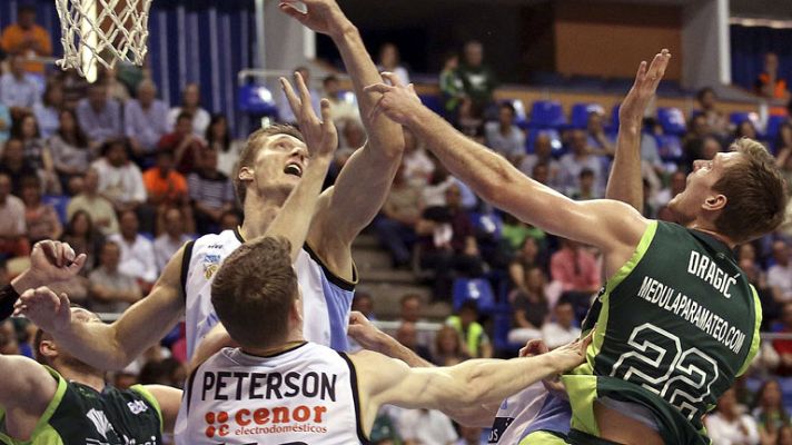 Baloncesto en RTVE - Unicaja Málaga 80 - Río Natura Monbus 71