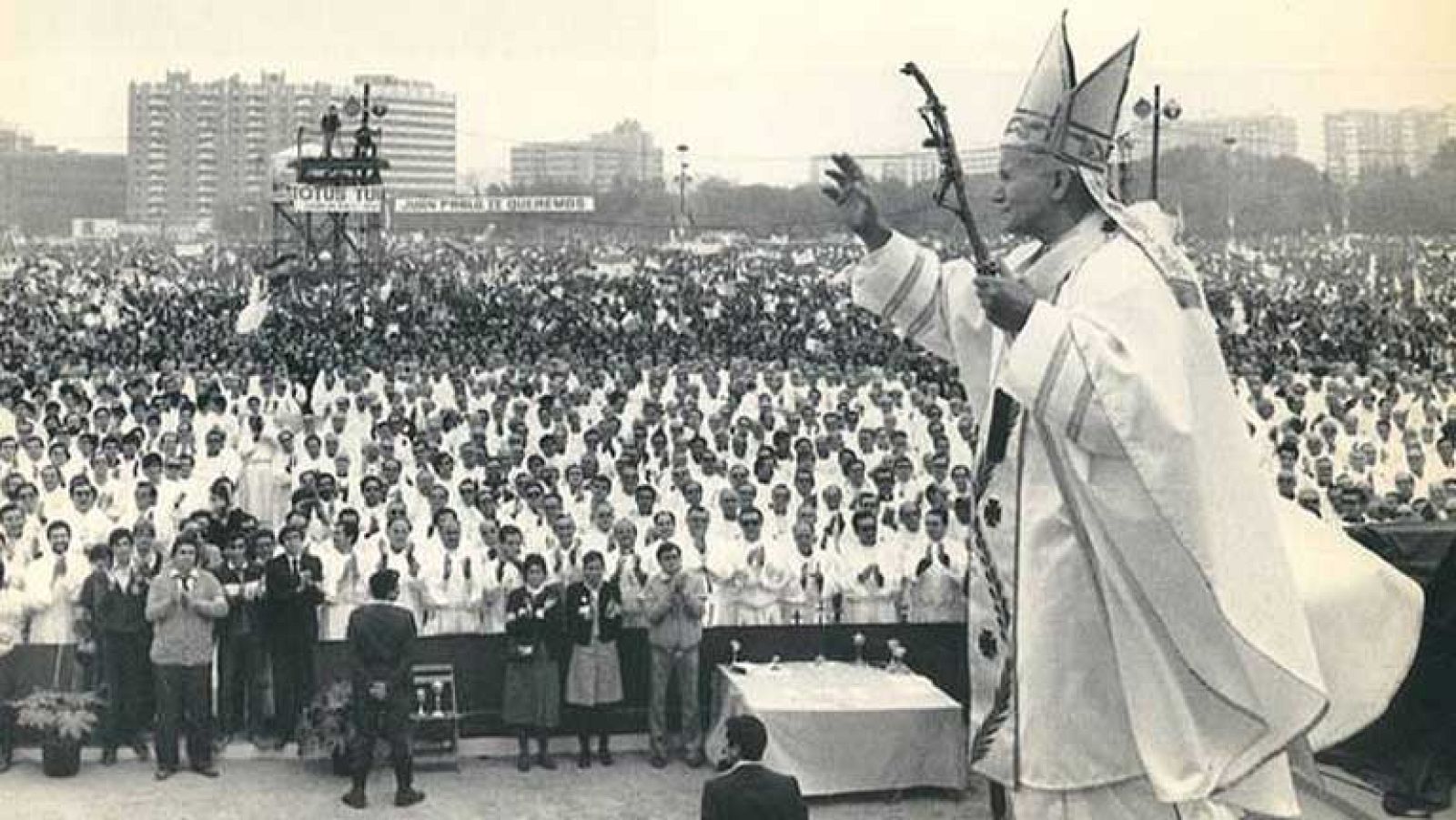 Recuerdo de los jóvenes españoles que disfrutaron de la visita de Juan Pablo II