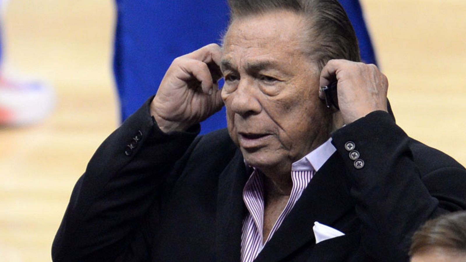 Obama critica las declaraciones racistas del propietario de los Clippers | Ver