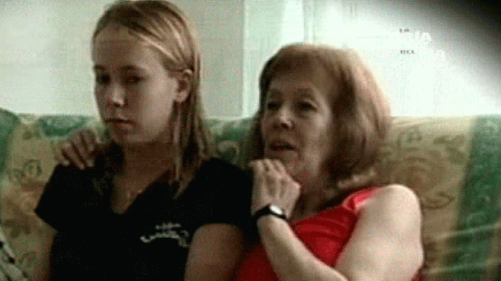 España Directo - A prisión por quemar al violador de su hija