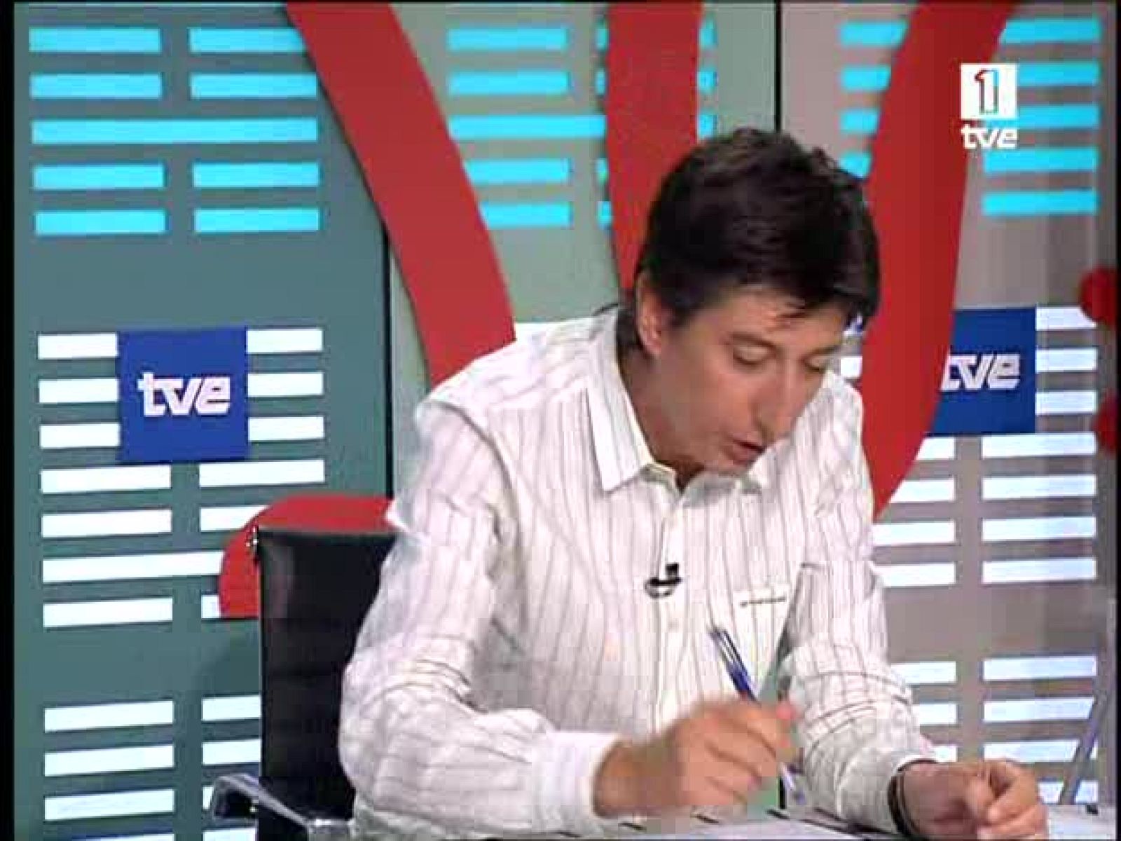 Actuación españoles.