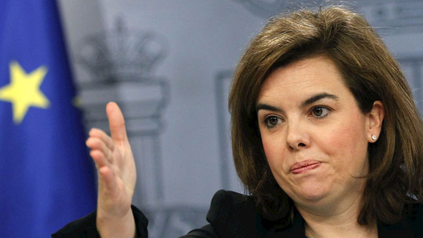 La portavoz del PSOE en el Congreso pide trasparencia al PP y la vicepresidenta habla de acusaciones inadmisibles