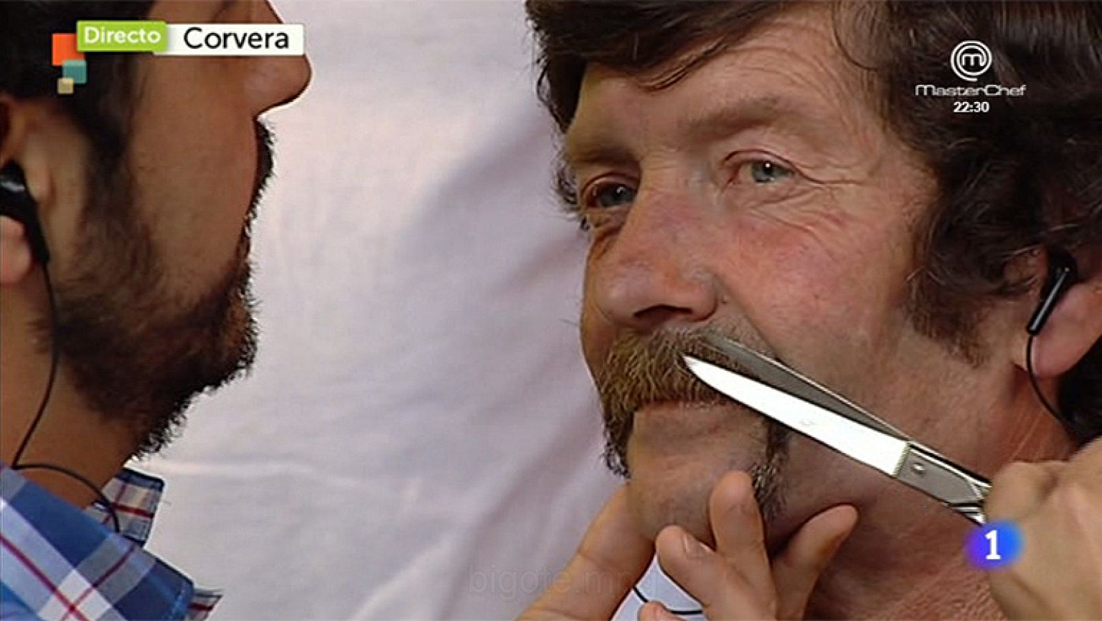 Entre Todos - José Antonio se corta el bigote