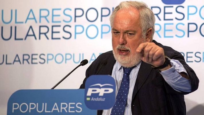 Telediario 1 - Rajoy estará con Arias Cañete en la campaña europea y Aznar antes de ella