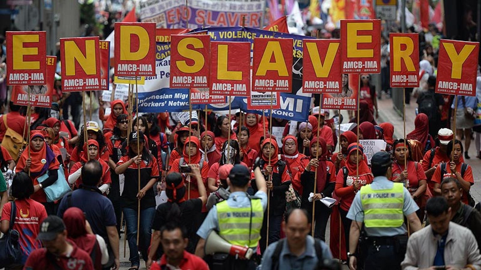 Manifestaciones por el Primero de Mayo en todo el mundo