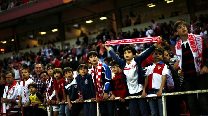 Telediario 1 - De Mestalla saldrá el finalista de la Europa League