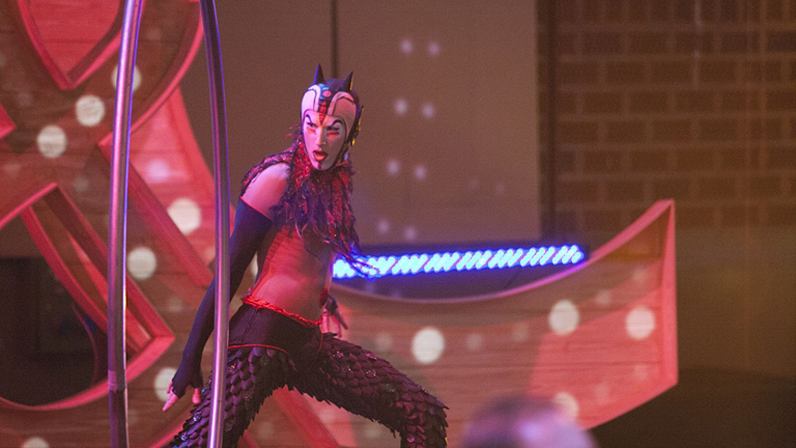 El Circo del Sol presenta Kooza - Ver ahora