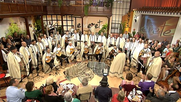 Tenderete - Tenderete - 04/05/14  "Los Sabandeños"