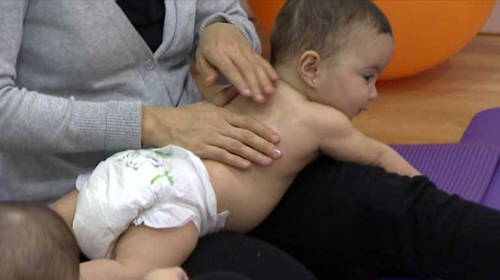 Telediario 1 - Beneficios demostrados de los masajes infantiles