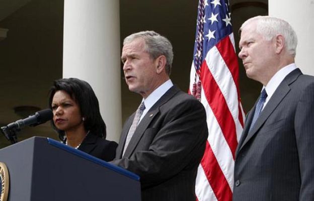  - Bush pide a Rusia respeto