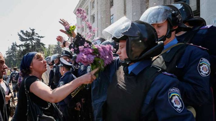 Telediario 1 - Telediario 2 en 4'- 03/05/14