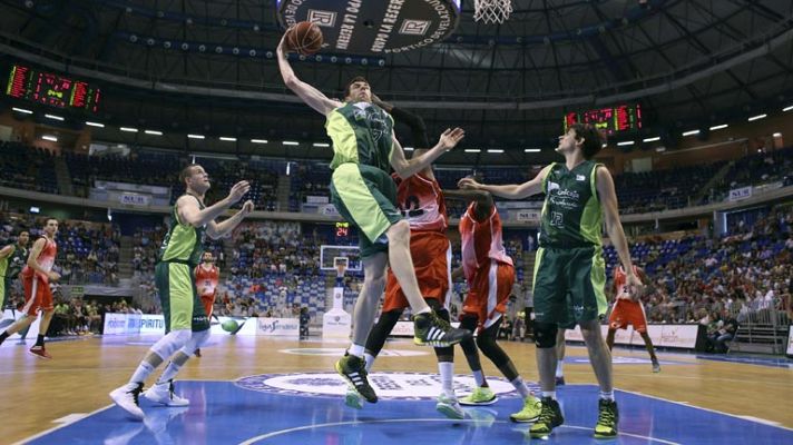 Baloncesto en RTVE - Unicaja 91 - La Bruixa d'Or 75