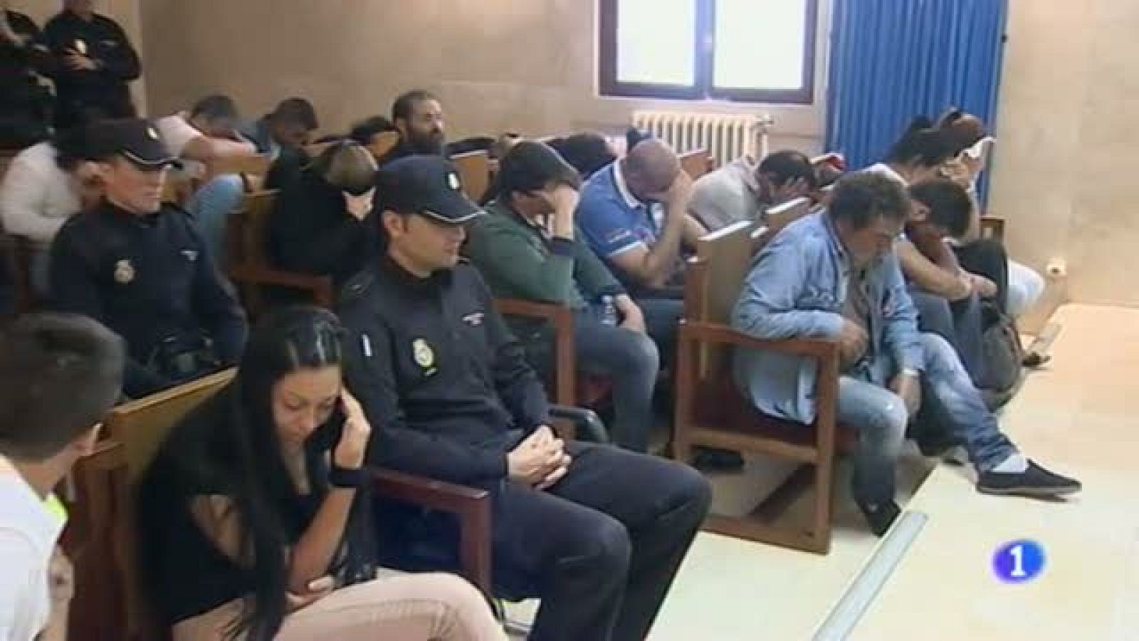 Informatiu Balear 2 - 05/05/14 | Ver