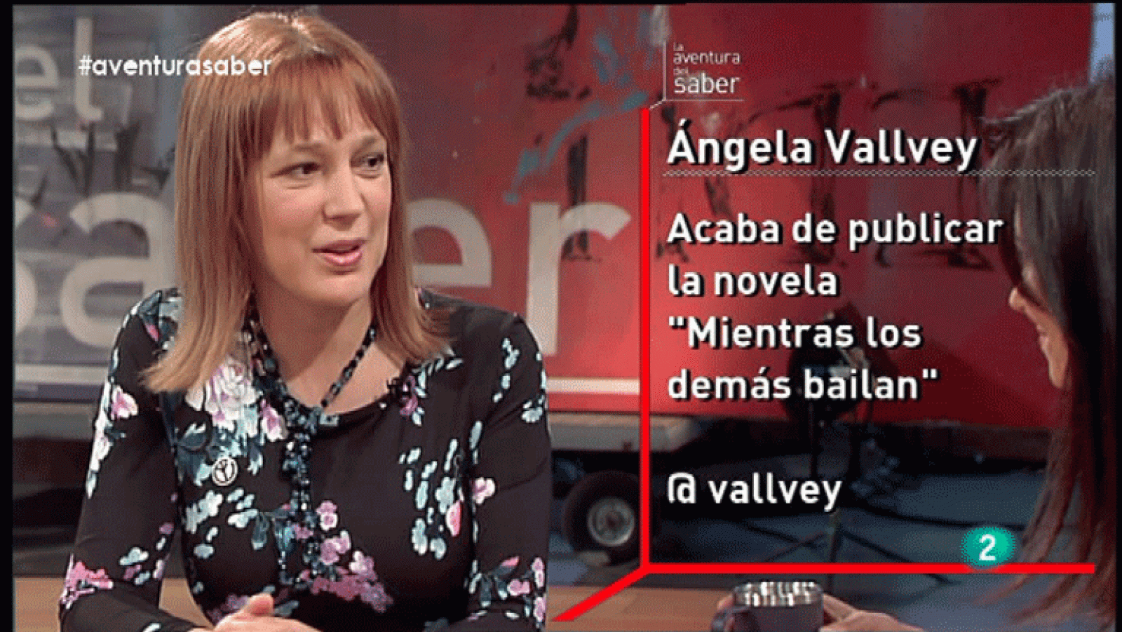 La Aventura del Saber. Ángela Vallvey. Mientras los demás bailan
