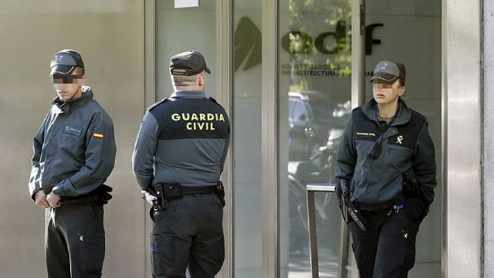 Telediario 1 - Presuntas irregularidades en la línea AVE Madrid Barcelona