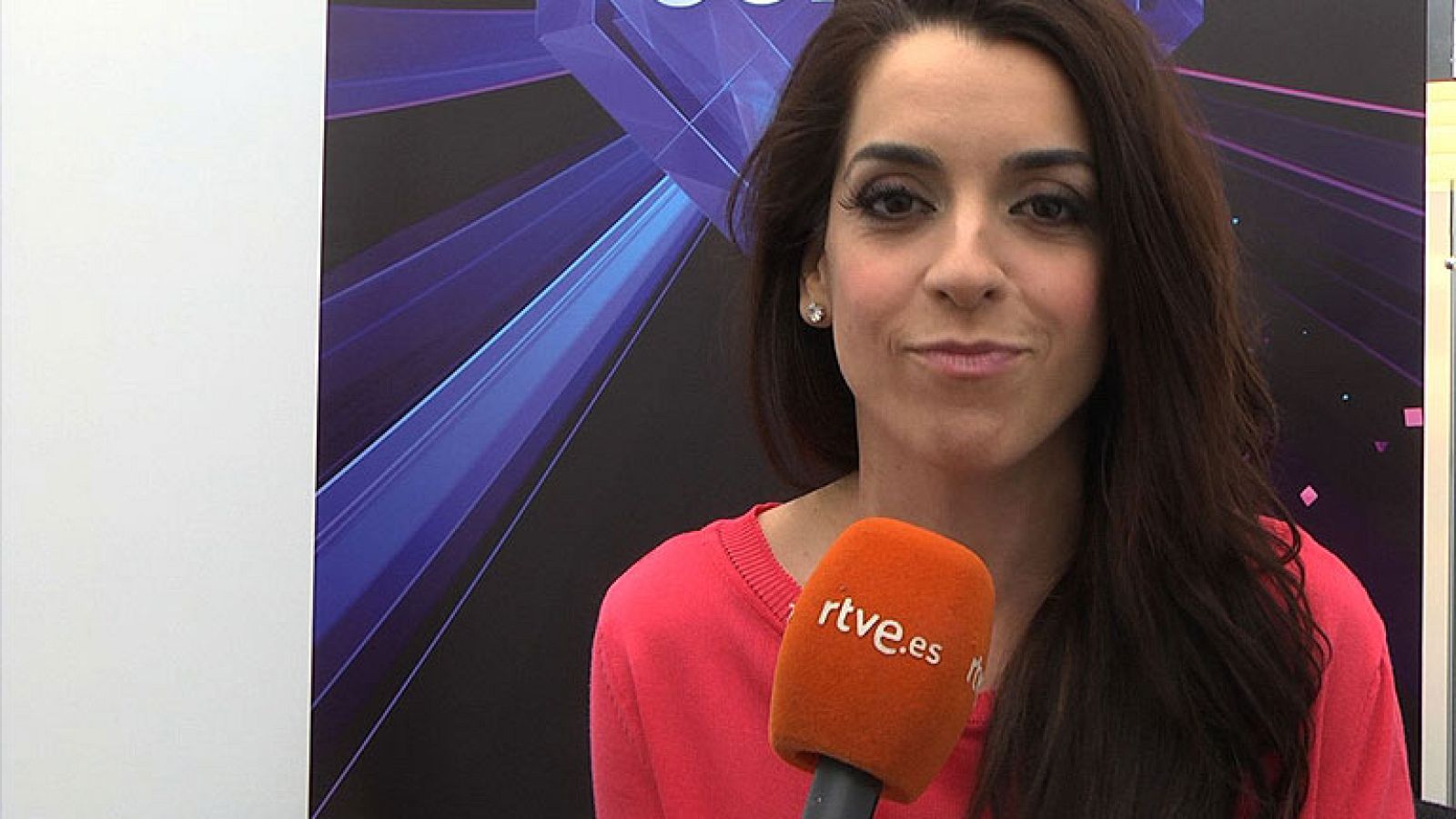 Eurovisión 2014 - #euroweekvestido: Ruth Lorenzo contesta a los tuiteros - Eurovisión | Ver