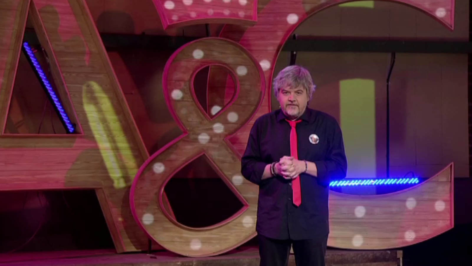 El final de Alaska y Coronas va a ser un pasote. ¡No te pierdas #alaskaycoronas13!