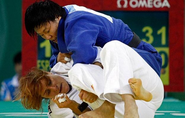  - San Miguel en semifinales