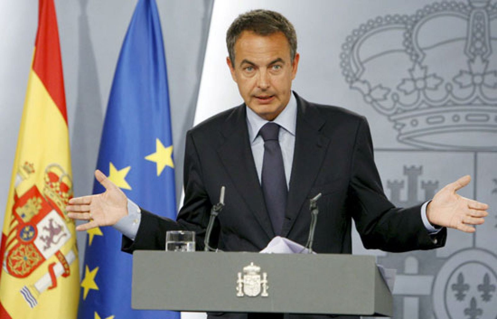 El Consejo de Ministros de hoy se ha centrado en aprobar medidas para salvar la situación económica de España.