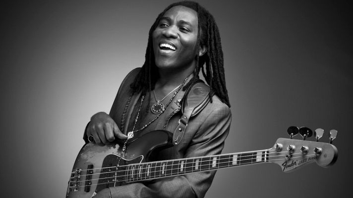  - La música del camerunés Richard Bona viaja del jazz al flamenco