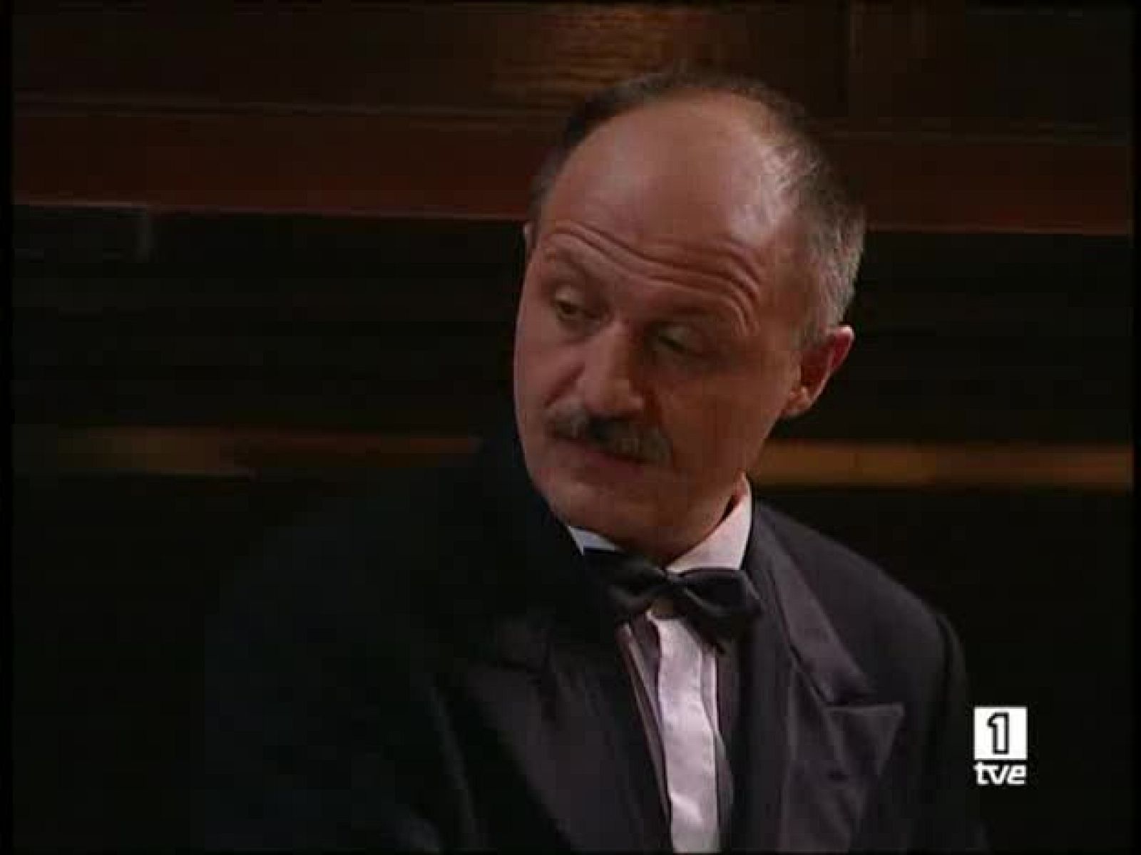 Amar en tiempos revueltos - T3 - Episodio 248 - Ver ahora