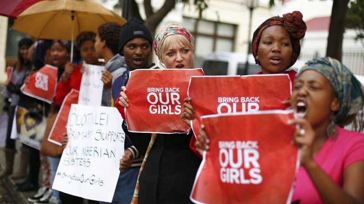 Telediario 1 - La ONU condena el secuestro de las niñas nigerianas