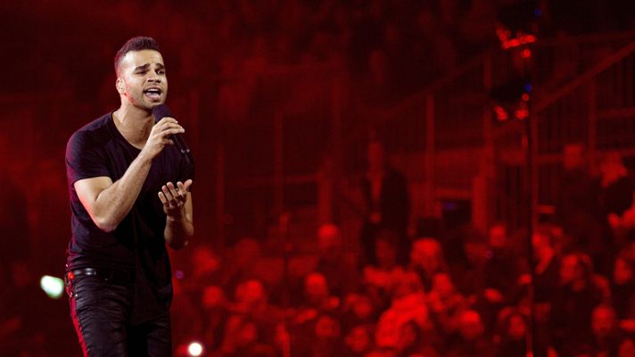 Eurovisión - András Kállay-Saunders canta "Running" por Hungría