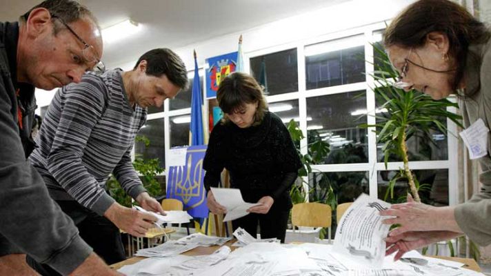 Telediario 1 - Telediario 2 en 4' - 11/05/14