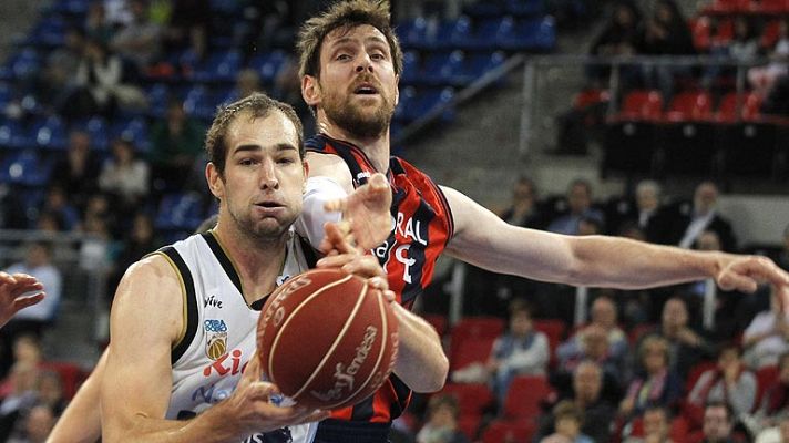 Baloncesto en RTVE - Laboral Kutxa 83 - Rio Natura Monbús 72