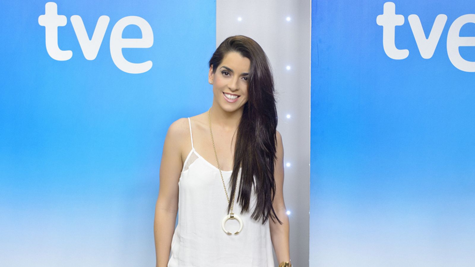 Ruth Lorenzo regresa de EurovisiRuth Lorenzo regresa de Eurovisión | Ver