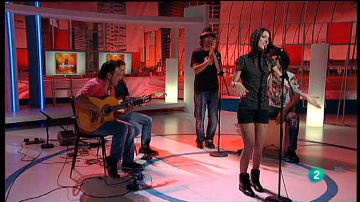 Para todos La 2 - Lenacay, "Mundo particular"