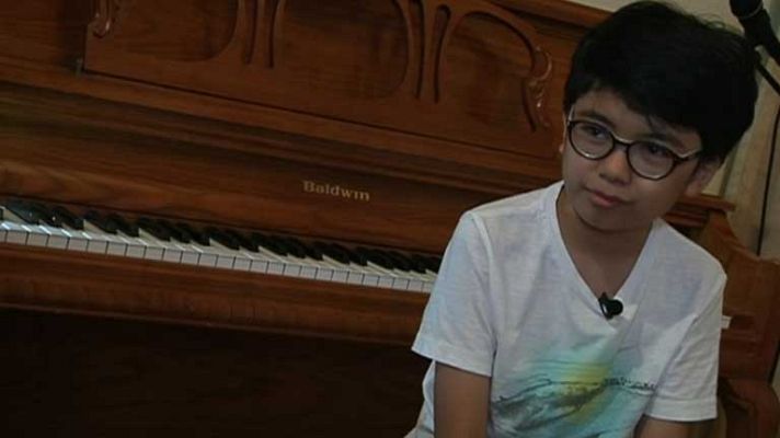 Telediario 1 - Pianista y niño prodigio