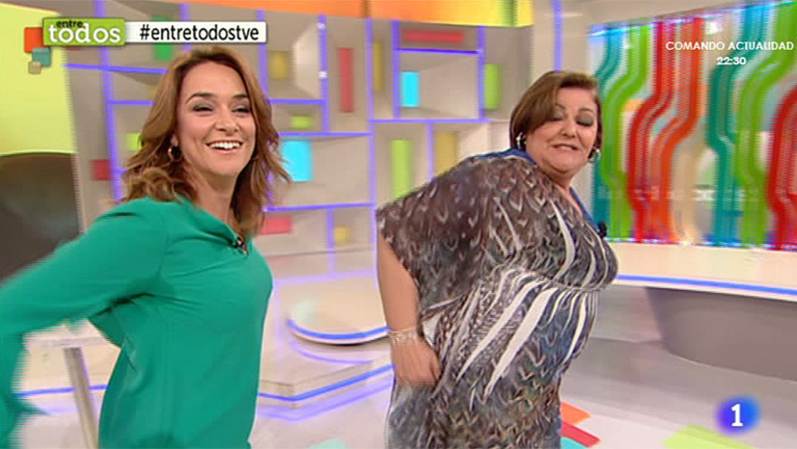 Toñi Moreno y Charo Reina bailan 'Vivo cantando', de Salomé